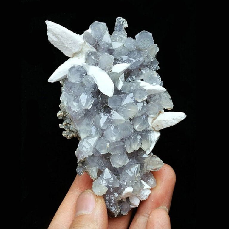 Cristal Elestial: Propiedades, Usos y Conexión Superior